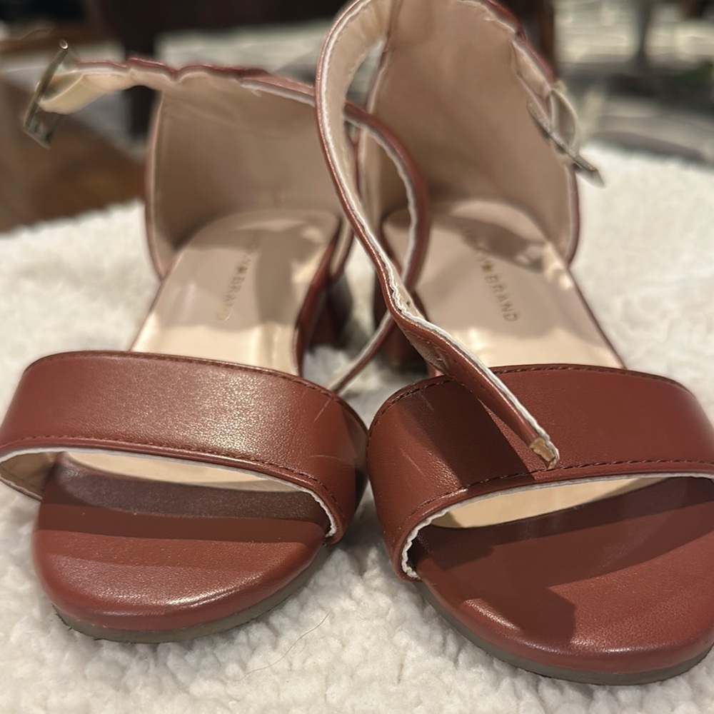 Lucky Brand Brown Leather Sandals with Ankle Strap - Picture 4 of 10